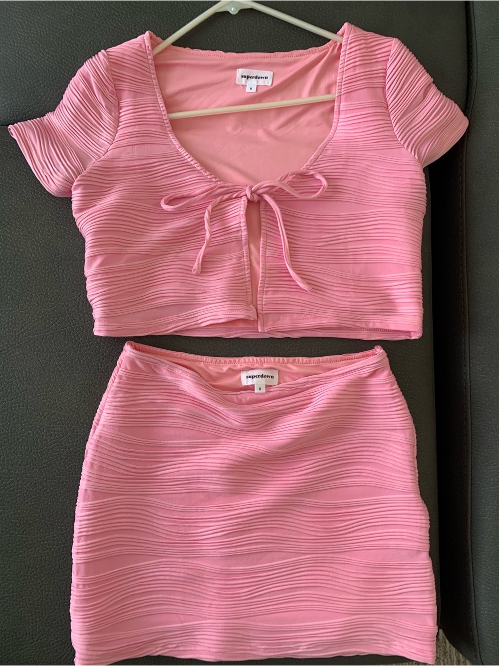 Superdown pink ribbed Melissa ruched set - Picture 1 of 2